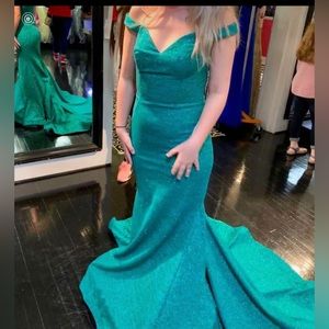 Jovani off the shoulder glitter prom/pageant dress size 6